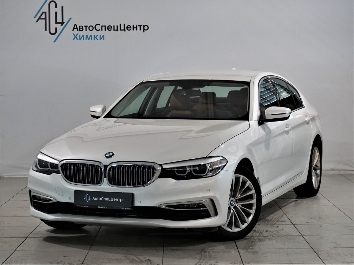 BMW 5 серии Base 520 2.0d AT 4WD (190 л.с.)