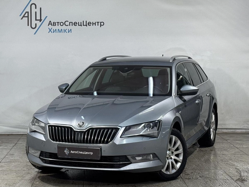 Skoda Superb Laurin & Klement 1.8 AMT (180 л.с.)