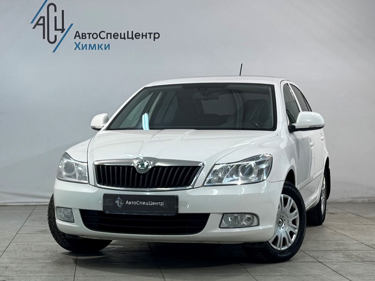 Skoda Octavia Elegance 1.6 MT (102 л.с.)