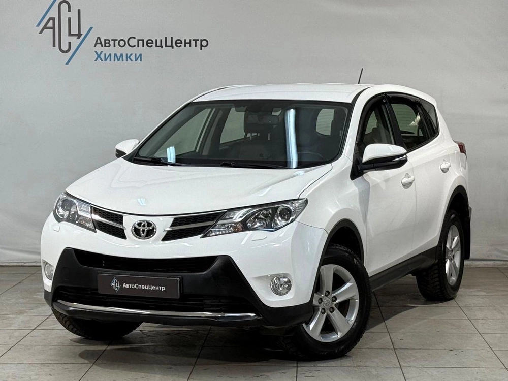 Toyota RAV4 Стандарт 2.0 CVT 4WD (146 л.с.)