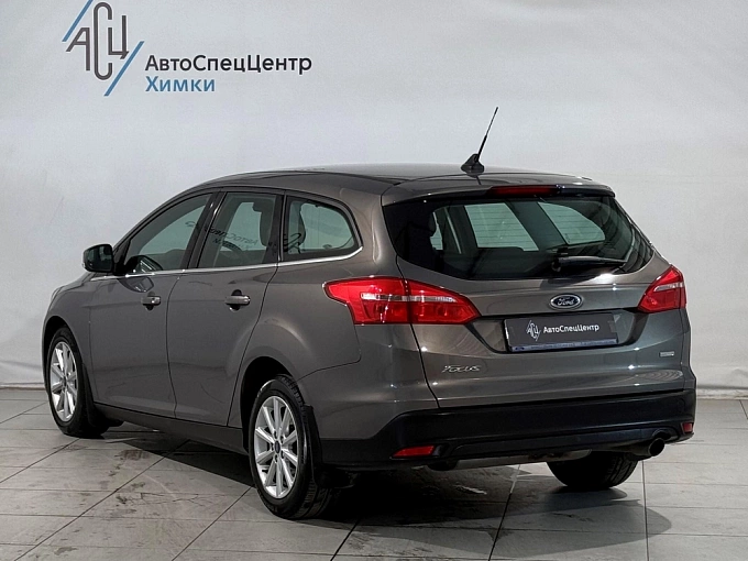 Ford Focus 2017 1.5 AT (150 л.с.) Коричневый 83348760 фото 4