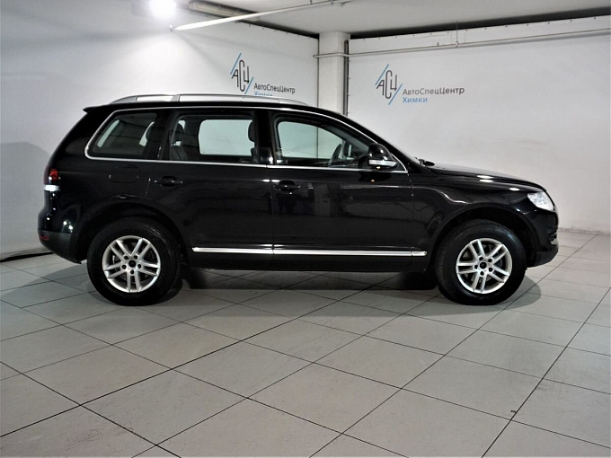 Volkswagen Touareg 2010 3.0d AT 4WD (240 л.с.) Чёрный 62101625 фото 16