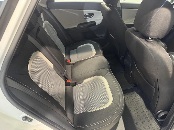 Kia Ceed 2015 1.6 AT (129 л.с.) Белый 84041013 фото 13