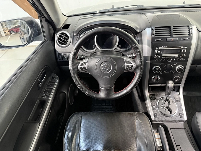 Suzuki Grand Vitara 2008 3.2 AT 4WD (233 л.с.) Чёрный 84502335 фото 10