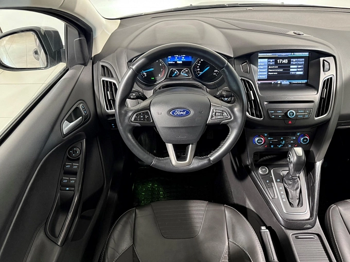 Ford Focus 2017 1.5 AT (150 л.с.) Коричневый 83348760 фото 14