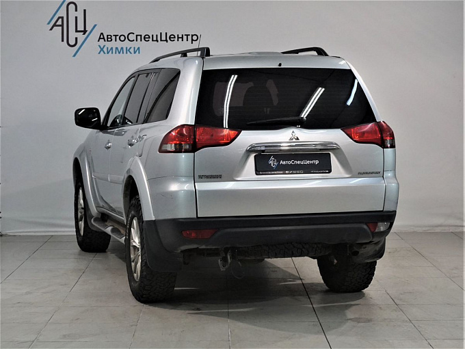 Mitsubishi Pajero Sport 2015 2.5d AT 4WD (178 л.с.) Серый 57050773 фото 4