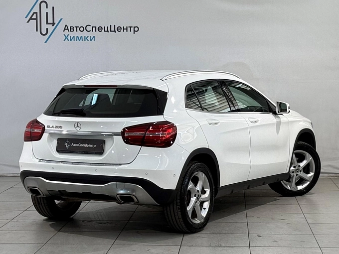 Mercedes-Benz GLA 2019 200 1.6 AMT (150 л.с.) Белый 85357012 фото 6