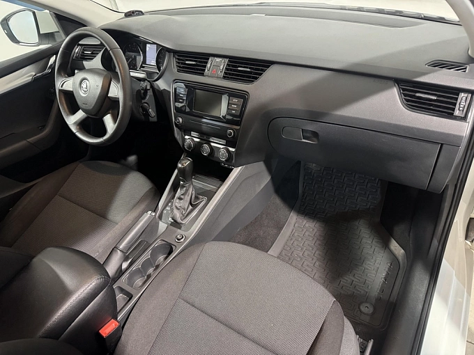 Skoda Octavia 2015 1.6 AT (110 л.с.) Белый 83659353 фото 11