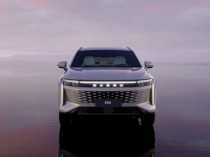 EXEED RX Urban 2.0 AMT 4WD (197 л.с.) Галактический серый фото 5