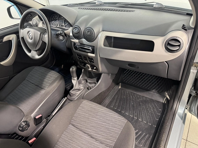 Renault Sandero 2011 1.6 MT (84 л.с.) Синий 84073445 фото 11