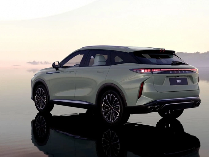 EXEED RX Премиум 2.0 AT 4WD (249 л.с.) Метеорный зеленый фото 9