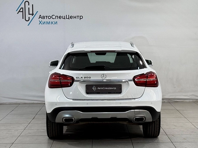 Mercedes-Benz GLA 2019 200 1.6 AMT (150 л.с.) Белый 85357012 фото 8