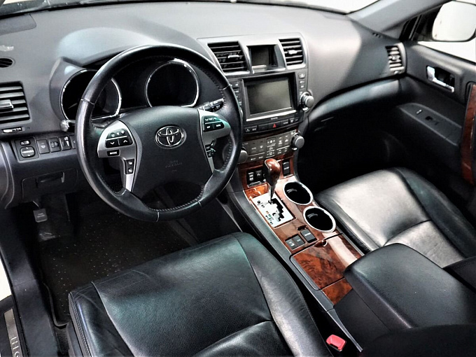 Toyota Highlander 2011 3.5 AT 4WD (273 л.с.) Бежевый 59763993 фото 11