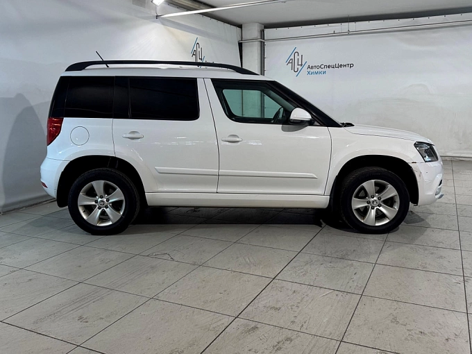 Skoda Yeti 2014 1.8 AMT 4WD (152 л.с.) Белый 84668017 фото 15
