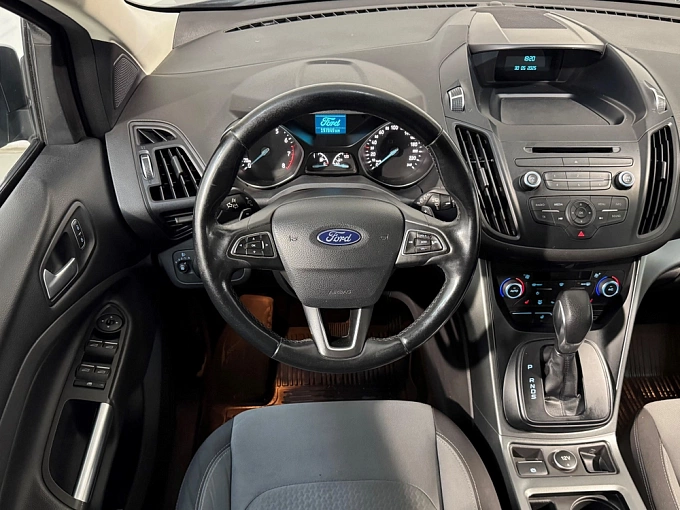 Ford Kuga 2017 2.5 AT (150 л.с.) Серый 84571831 фото 10