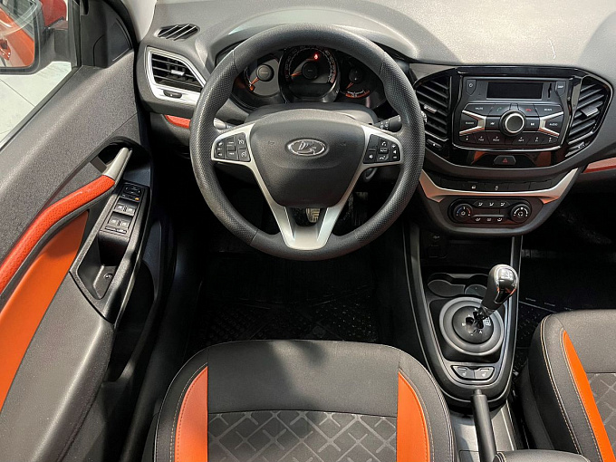 Lada (ВАЗ) Vesta 2019 1.8 AMT (122 л.с.) Оранжевый 63599823 фото 14