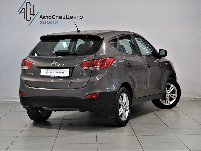 Hyundai ix35 2013 2.0 MT (150 л.с.) Коричневый 60789839 фото 6