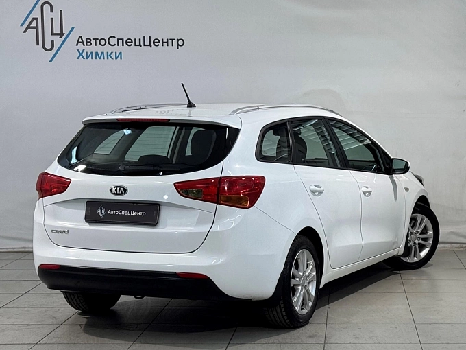 Kia Ceed 2015 1.6 AT (129 л.с.) Белый 84041013 фото 6