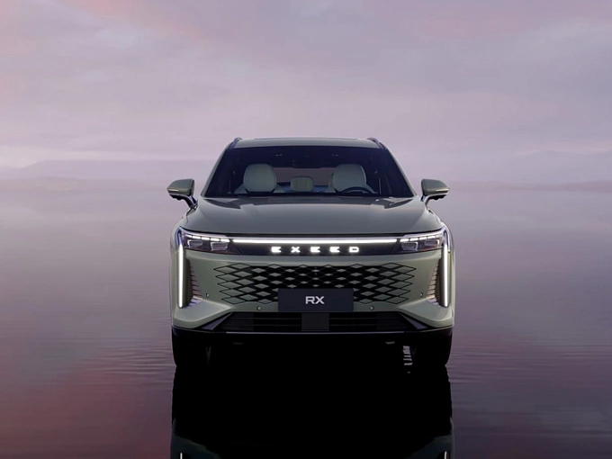 EXEED RX Urban 2.0 AMT 4WD (197 л.с.) Метеорный зеленый фото 5
