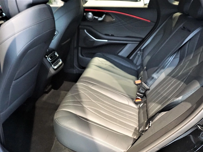 EXEED TXL Prestige 1.6 AMT 4WD (194 л.с.) Титан (темно серый) фото 8