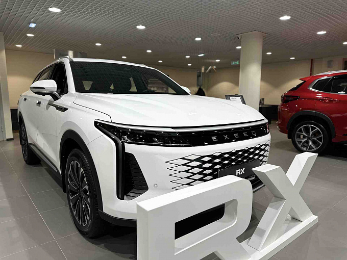 EXEED RX Platinum 2.0 AMT 4WD (249 л.с.) Кристаллический белый фото 2