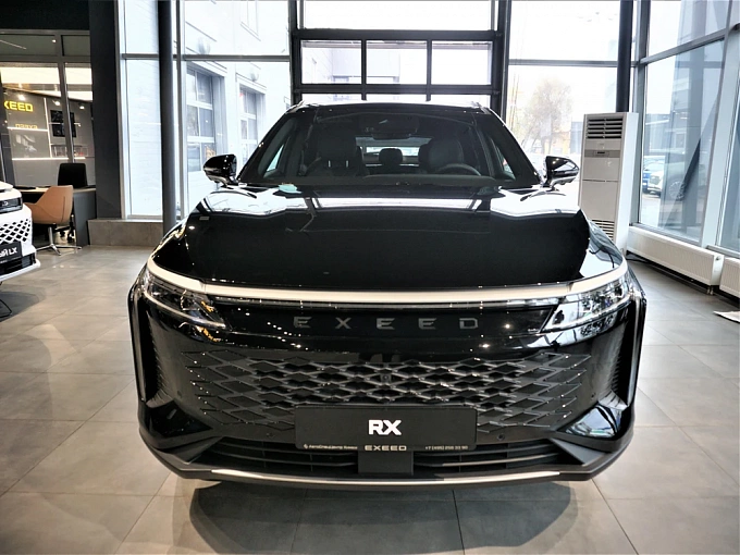 EXEED RX Городской 2.0 AMT 4WD (197 л.с.) Бескрайний черный фото 4
