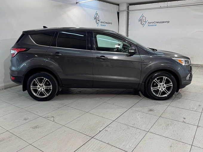 Ford Kuga 2017 2.5 AT (150 л.с.) Серый 84571831 фото 15