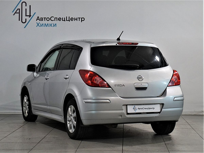 Nissan Tiida 2012 1.6 AT (110 л.с.) Серебристый 59884367 фото 4