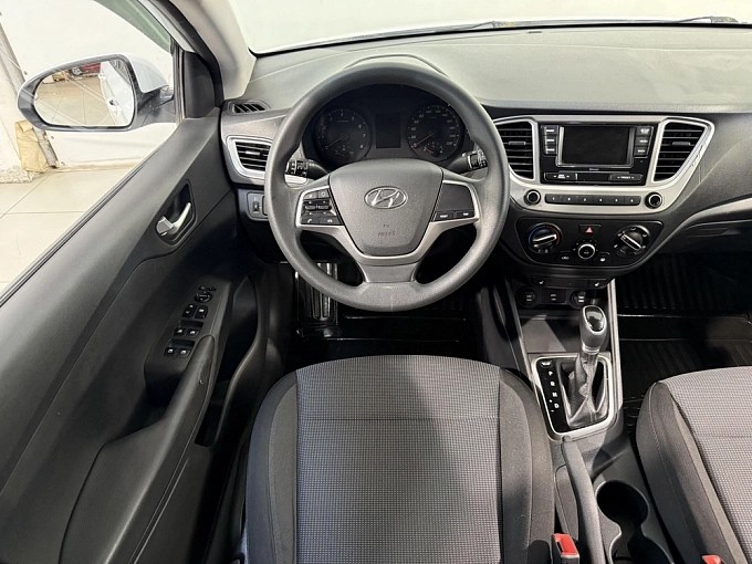 Hyundai Solaris 2020 1.4 AT (100 л.с.) Белый 84227602 фото 10