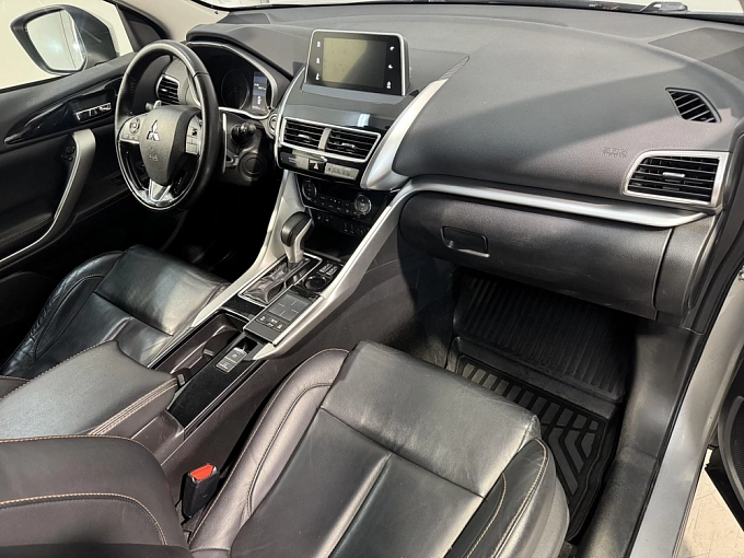 Mitsubishi Eclipse Cross 2018 1.5 CVT (150 л.с.) Серый 84601733 фото 3