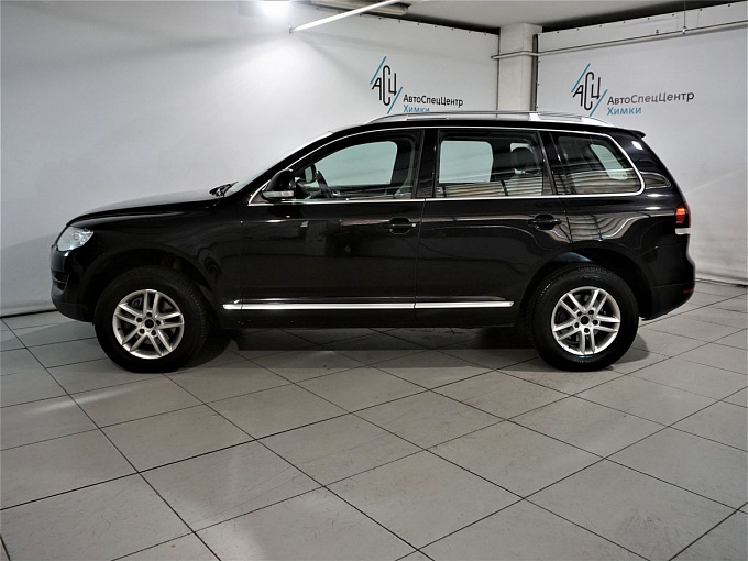 Volkswagen Touareg 2010 3.0d AT 4WD (240 л.с.) Чёрный 62101625 фото 17