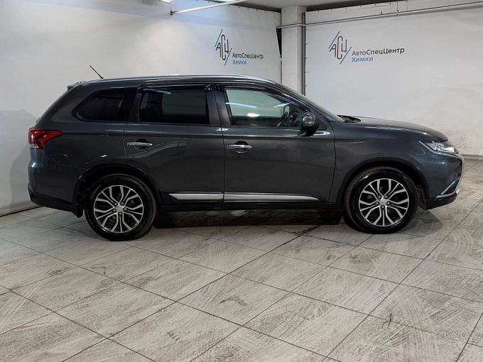 Mitsubishi Outlander 2016 2.4 CVT 4WD (167 л.с.) Серый 82055042 фото 7