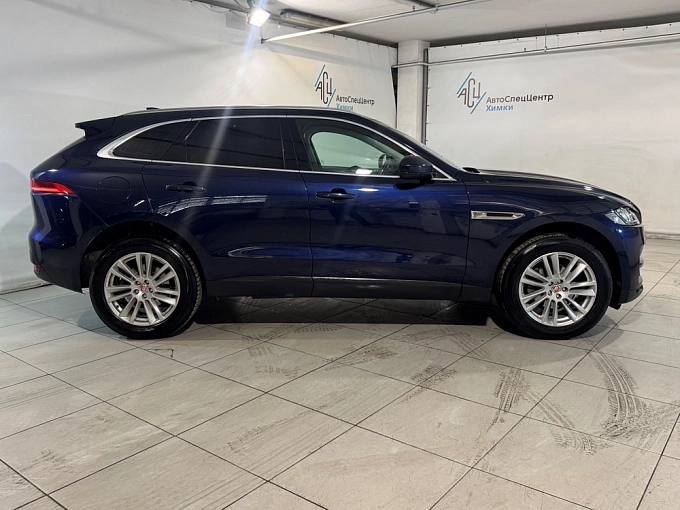 Jaguar F-Pace 2017 2.0d AT 4WD (180 л.с.) Синий 82708373 фото 7
