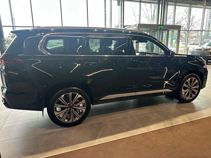 EXEED VX Рестайлинг Президент 6 мест 2.0 AT 4WD (249 л.с.) Эмеральд (Зеленый) фото 6