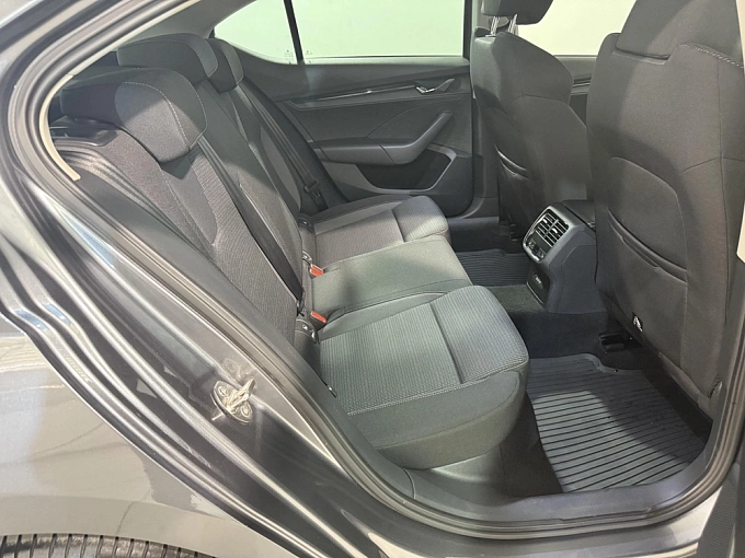 Skoda Octavia 2021 1.4 AT (150 л.с.) Белый 83416972 фото 13