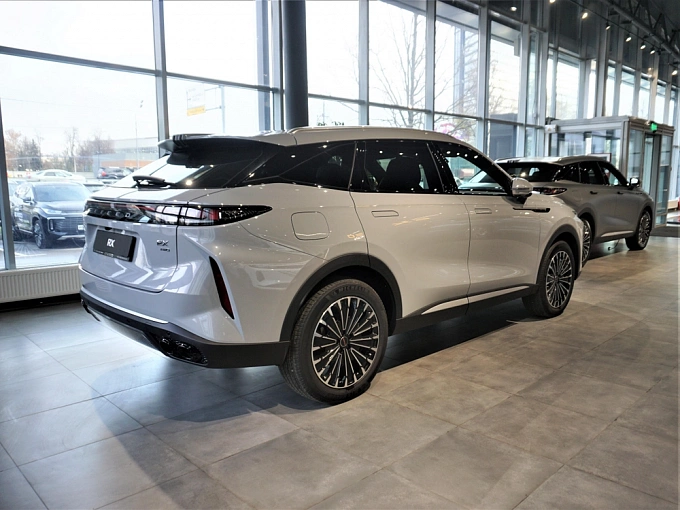 EXEED RX Premium 2.0 AT 4WD (249 л.с.) Галактический серый фото 4