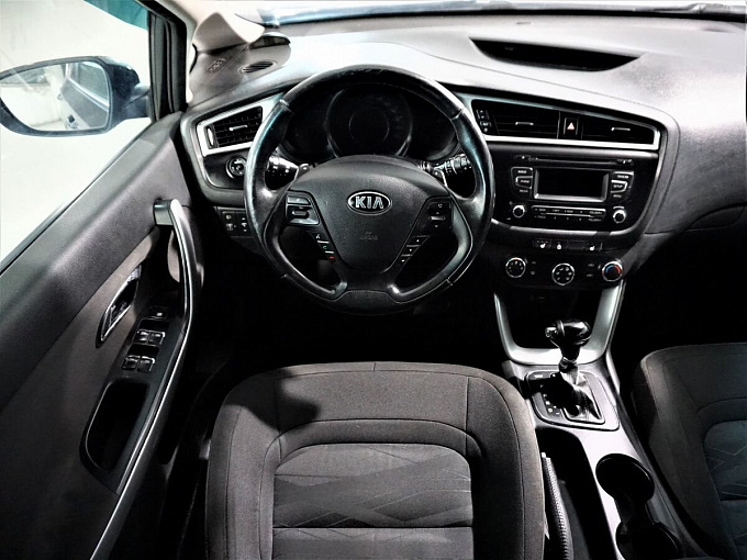 Kia Ceed 2015 1.6 AT (130 л.с.) Чёрный 60815051 фото 15