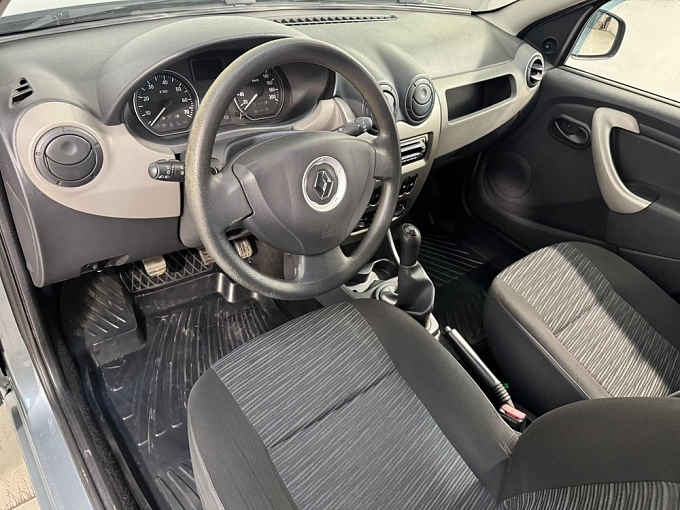 Renault Sandero 2011 1.6 MT (84 л.с.) Синий 84073445 фото 10