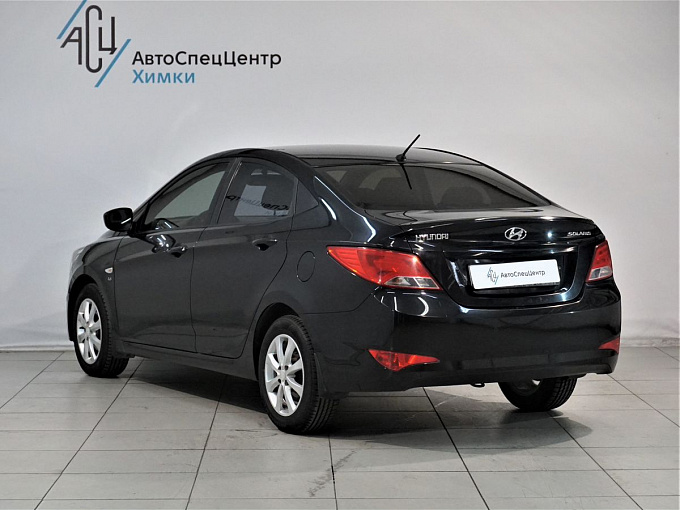 Hyundai Solaris 2014 1.6 MT (123 л.с.) Чёрный 62178478 фото 4