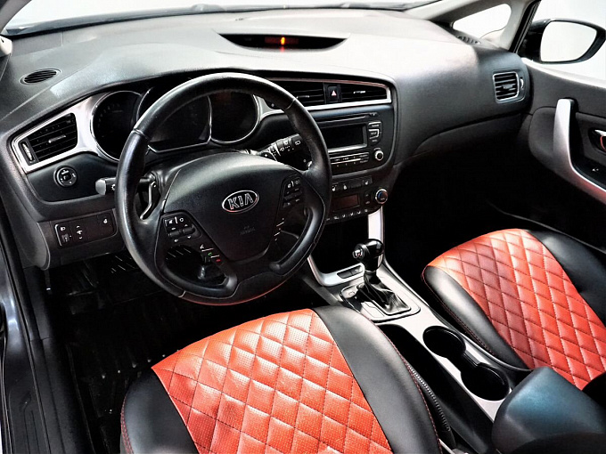 Kia Ceed 2018 1.6 AT (130 л.с.) Серый 62408207 фото 8