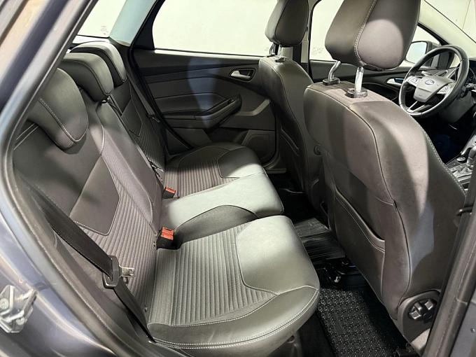 Ford Focus 2017 1.5 AT (150 л.с.) Коричневый 83348760 фото 13