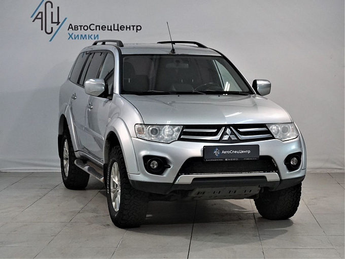 Mitsubishi Pajero Sport 2015 2.5d AT 4WD (178 л.с.) Серый 57050773 фото 2