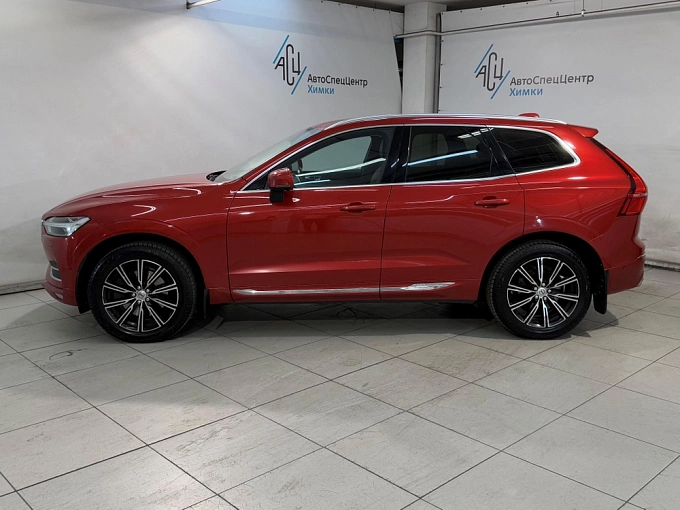 Volvo XC60 2018 2.0d AT 4WD (190 л.с.) Красный 84675836 фото 3