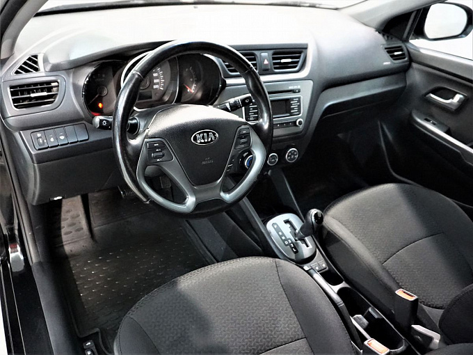 Kia Rio 2016 1.4 AT (107 л.с.) Чёрный 60254370 фото 10