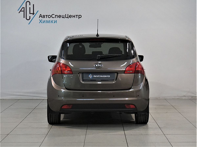 Kia Venga 2014 1.6 AT (124 л.с.) Коричневый 60082428 фото 8