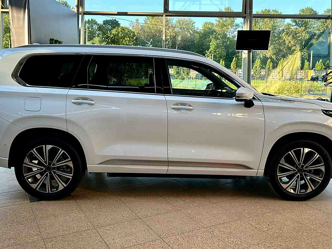 EXEED VX Рестайлинг President (7 мест) 2.0 AT 4WD (249 л.с.) Аструм (белый) фото 7