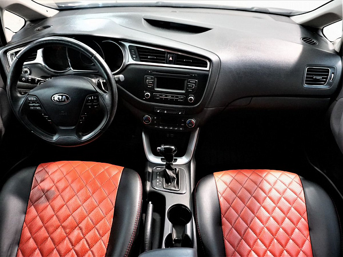 Kia Ceed 2018 1.6 AT (130 л.с.) Серый 62408207 фото 9