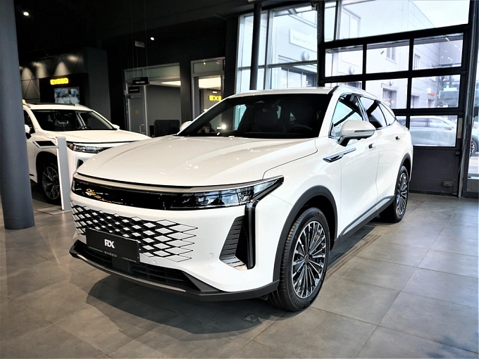 EXEED RX Премиум 2.0 AT 4WD (249 л.с.) Кристаллический белый фото 1