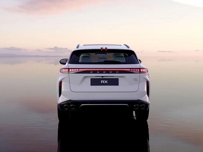 EXEED RX Urban 2.0 AMT 4WD (197 л.с.) Кристаллический белый фото 8
