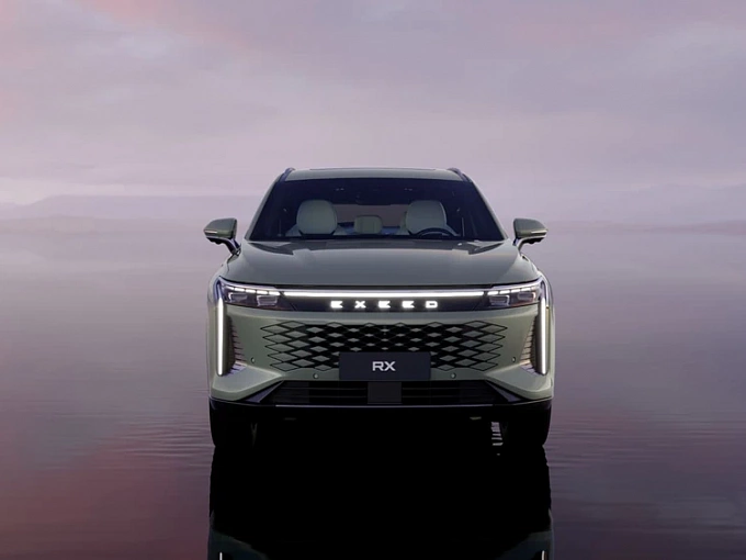 EXEED RX Премиум 2.0 AT 4WD (249 л.с.) Метеорный зеленый фото 10